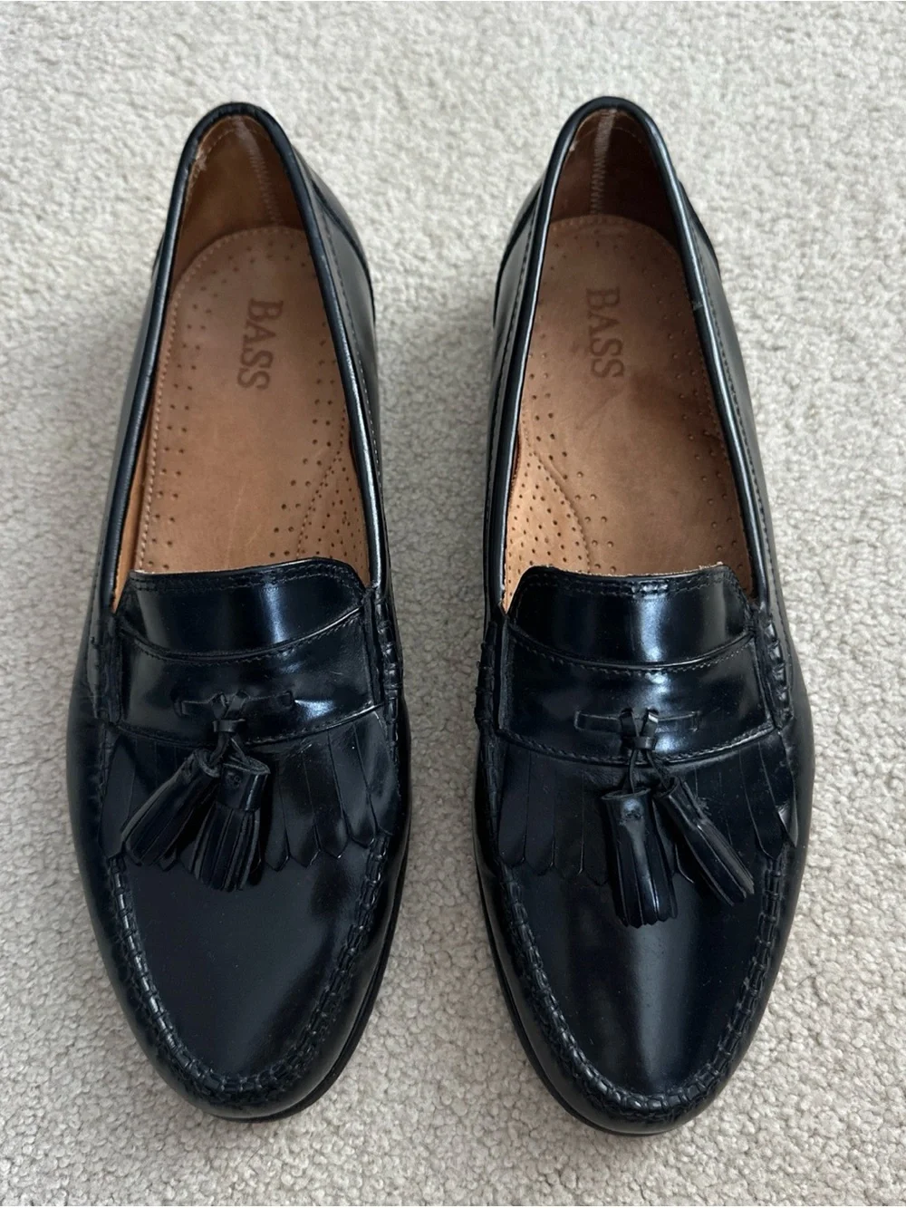 G.H. Bass & Co. Black Leather Tassel Kiltie Loafers Size 10 D